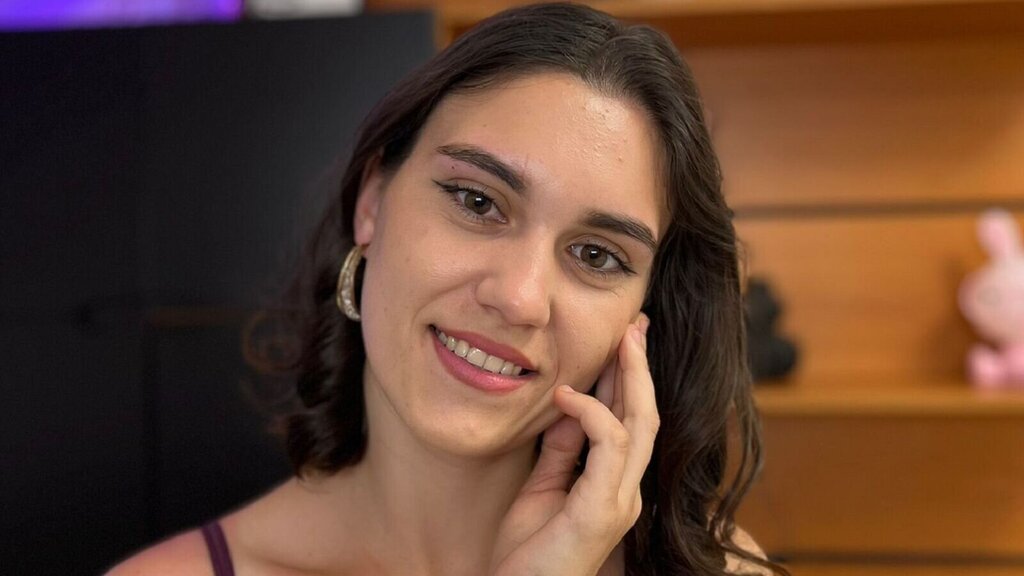 IzzyMonroe